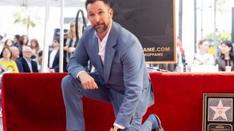 noah-wyle-stella-walk-of-fame-discorso-gratitudine-famiglia-the-pitt