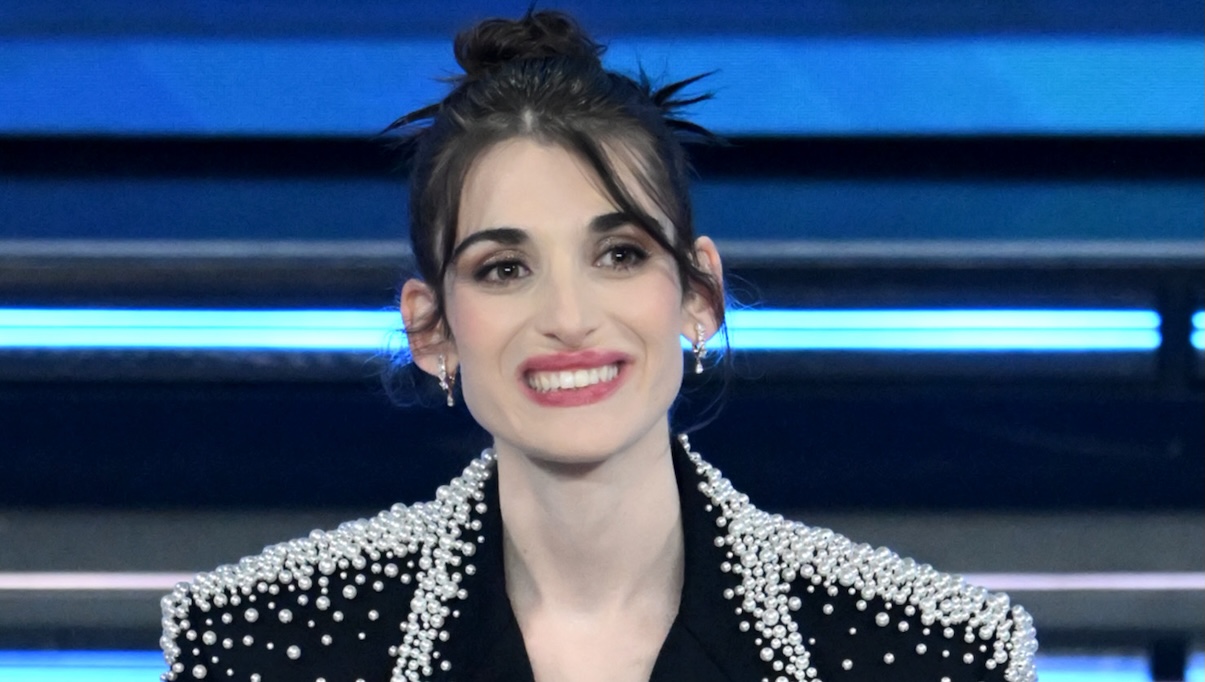https://wips.plug.it/cips/libero.it/magazine/cms/2026/04/pilar-fogliati.jpg