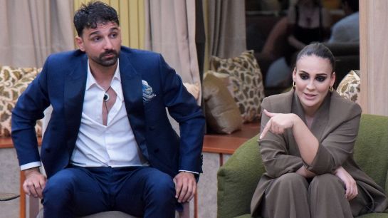 Bigliettini segreti tra Francesca e Raimondo