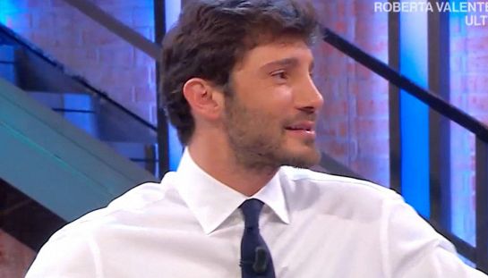 Affari tuoi cosa è successo puntata 10 maggio 2026