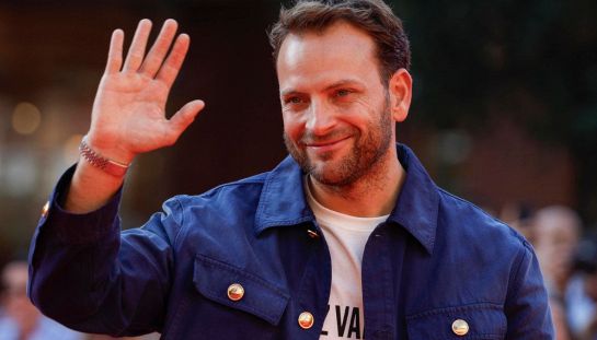 Il prigioniero: un esotico Alessandro Borghi nel trailer del film su Miguel De Cervantes