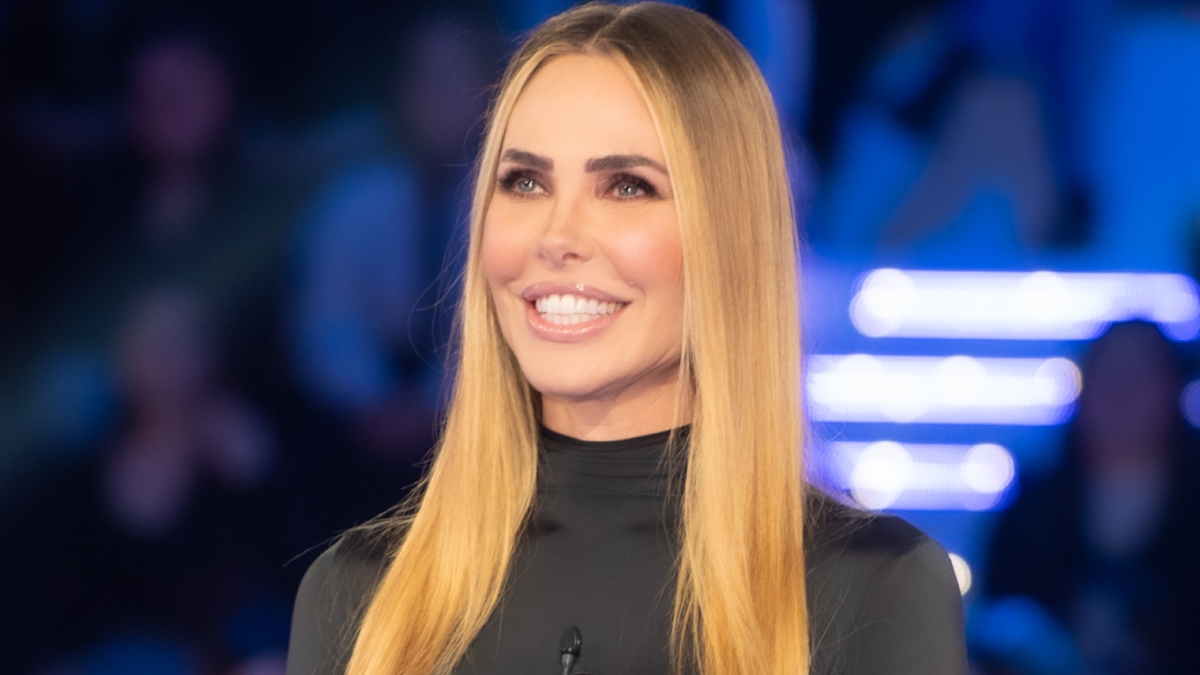 Grande Fratello Vip, la mossa folle di Ilary Blasi: nel mirino la popstar internazionale diventata un fenomeno anche in Italia