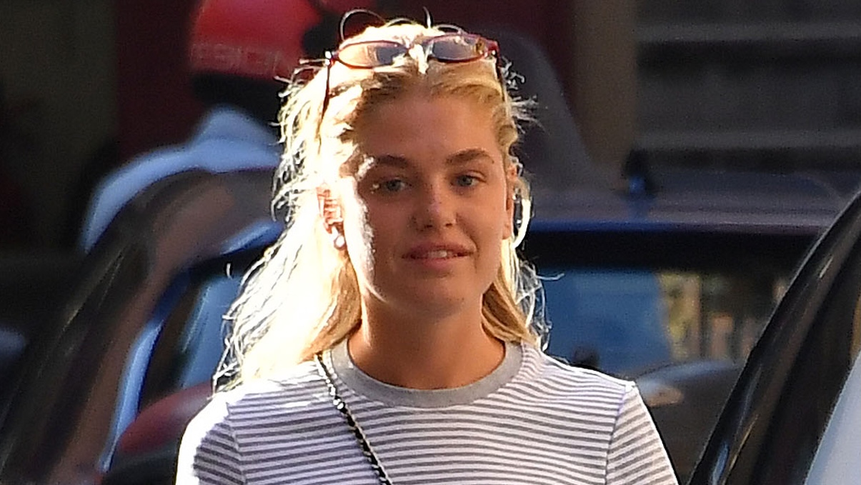 https://wips.plug.it/cips/libero.it/magazine/cms/2026/05/caroline-tronelli.jpg