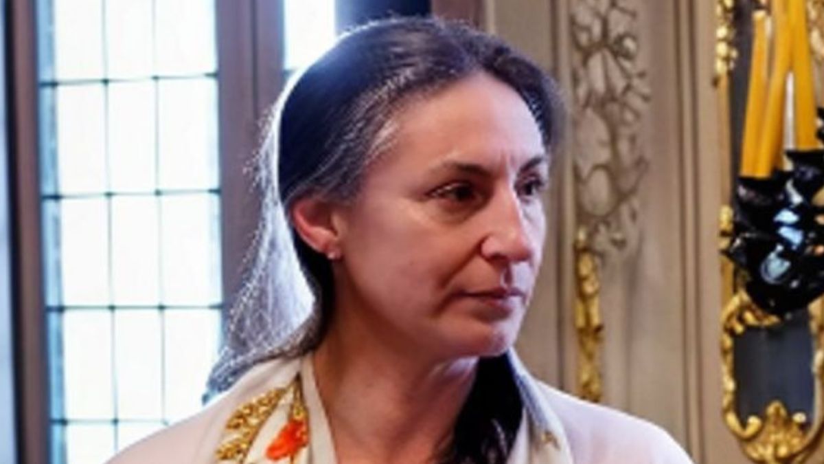 Famiglia nel Bosco in Tv, la mamma Catherine Birmingham: "Devo liberare i miei figli. Ecco perché siamo in Italia". E Mara Venier svela il suo sogno