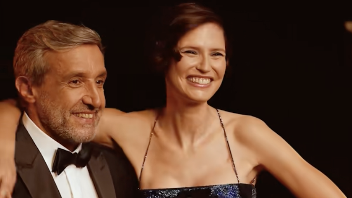 https://wips.plug.it/cips/libero.it/magazine/cms/2026/05/flavio-insinna-e-bianca-balti.png