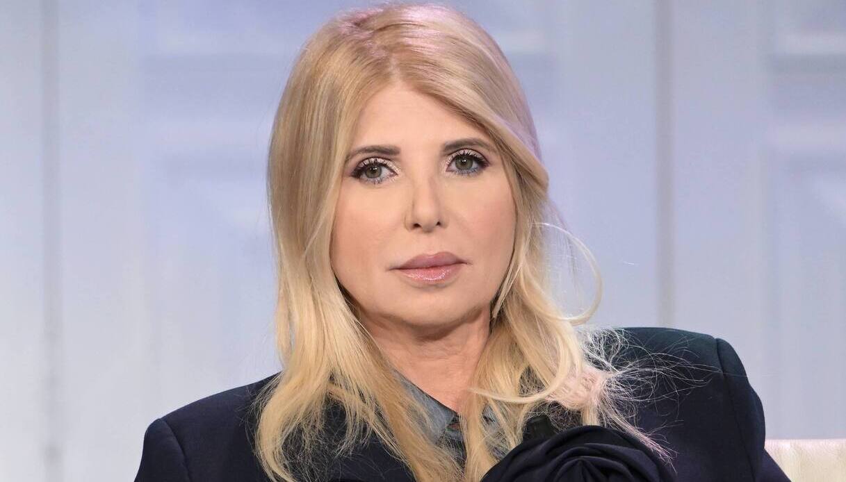 Garlasco, frase choc di Concita Borrelli sul caso Sempio: “Ognuno di noi sogna lo stupro”. Scatta la polemica, ma lei replica