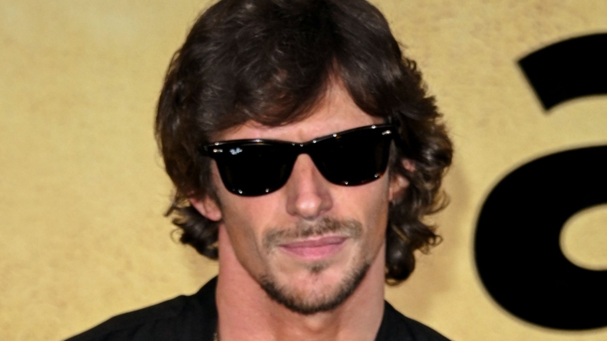https://wips.plug.it/cips/libero.it/magazine/cms/2026/05/jake-hall-morto-concorrente-reality-cause-morte.jpg