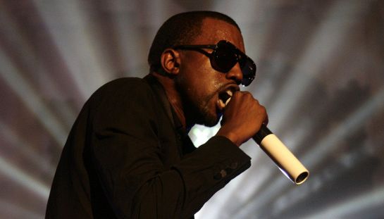Kanye West, cancellato il suo concerto a Reggio Emilia