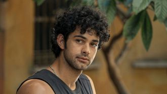 massimiliano-caiazzo-storia-della-mia-famiglia-2