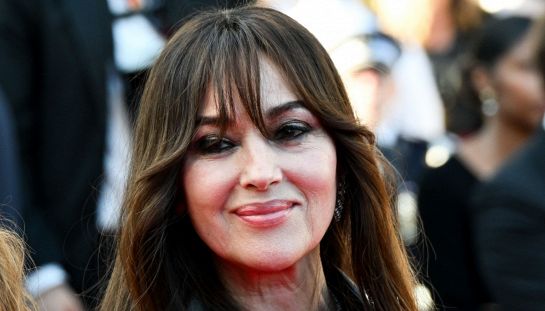 Monica Bellucci, diva materna sul red carpet di Cannes: il gesto dolcissimo che ha illuminato l'evento