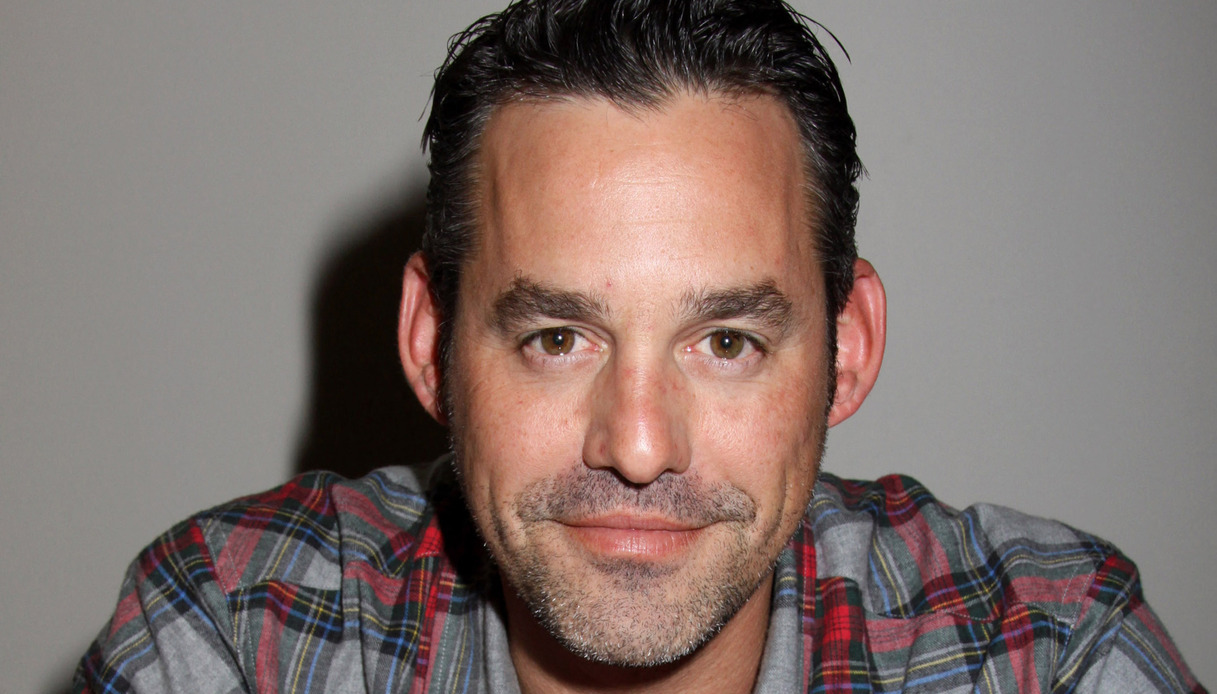 https://wips.plug.it/cips/libero.it/magazine/cms/2026/05/nicholas-brendon.jpg