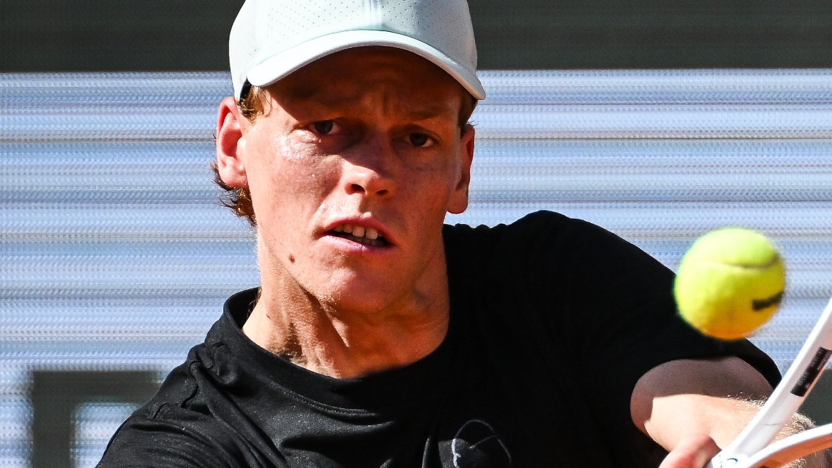 https://wips.plug.it/cips/libero.it/magazine/cms/2026/05/sinner_roland_garros_2026_dove_vederlo.jpeg