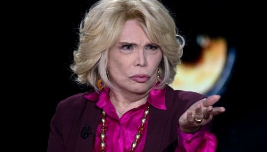 Amanda Lear torna al cinema con Ferzan Özpetek in Nella gioia e del dolore