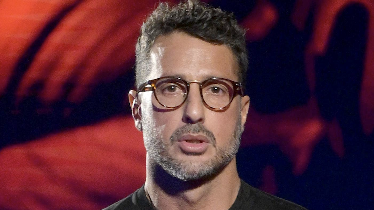 Carlos Maria Corona, il figlio di Fabrizio Corona con l’Asperger: quali sono i sintomi, cure e possibilità di guarigione