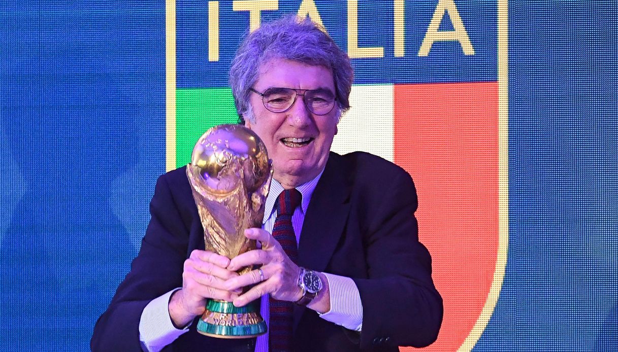https://wips.plug.it/cips/libero.it/magazine/cms/2026/06/dino-zoff-mondiali-1217.jpg
