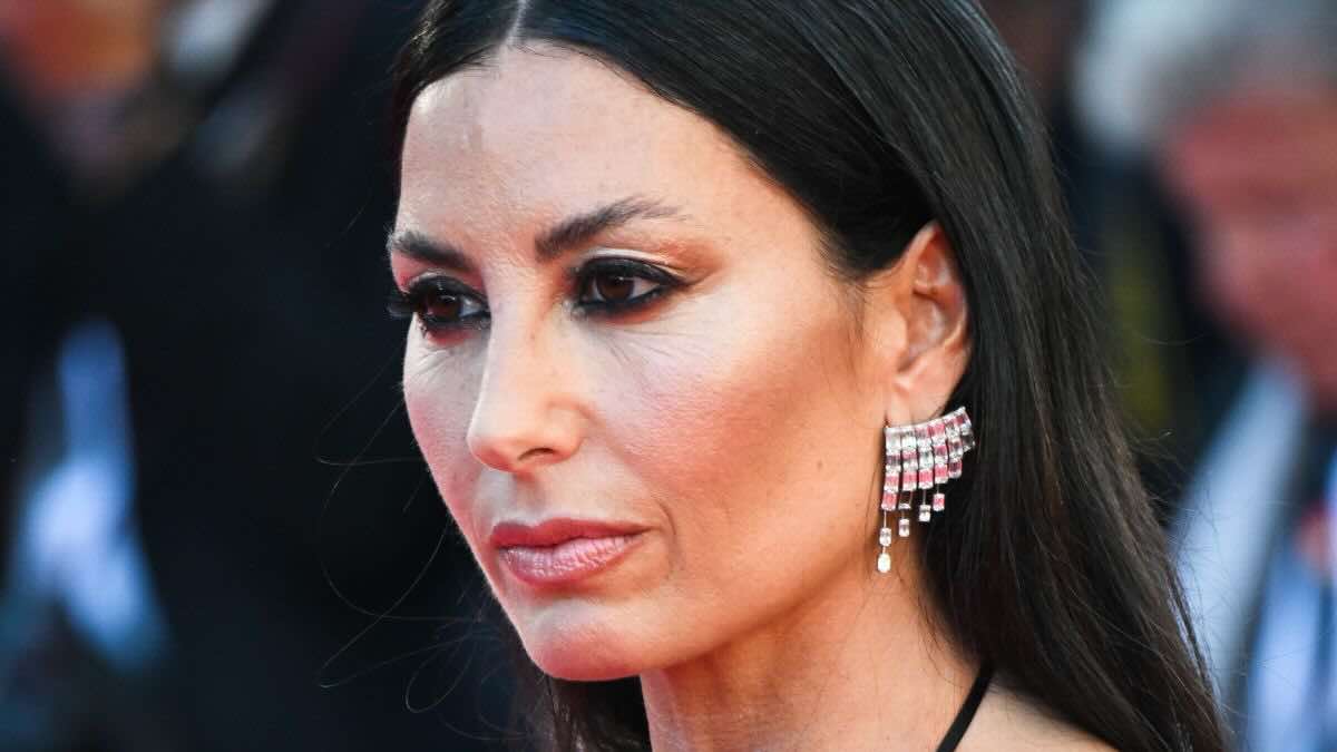 "Mi ritocco le foto, in gravidanza ho preso 26 kg": Elisabetta Gregoraci senza filtri. La confessione (inedita) della showgirl