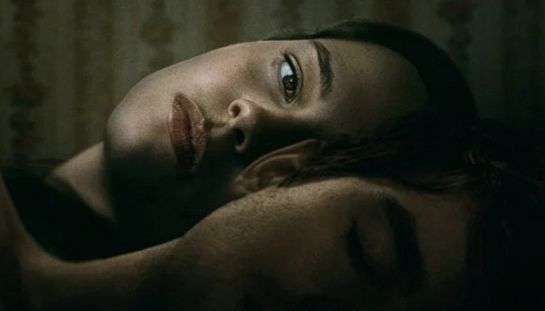 Da rom-com a incubo infinito: 6 film (e dove vederli) che ti fanno cambiare idea sull’amore