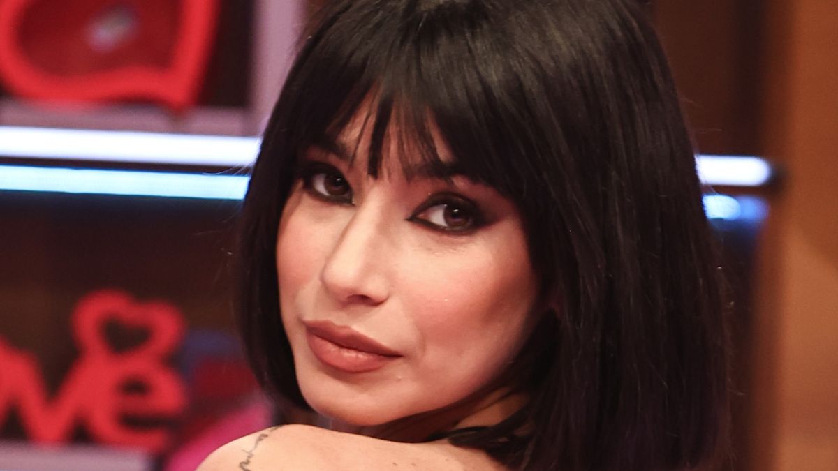 https://wips.plug.it/cips/libero.it/magazine/cms/2026/06/martina-miliddi-3.jpg