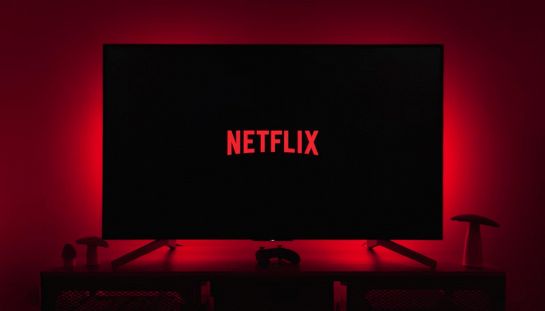 Netflix, arriva l'email unica per ogni profilo