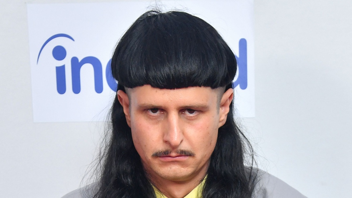 https://wips.plug.it/cips/libero.it/magazine/cms/2026/06/oliver-tree-morto-cantante-brasile-incidente-elicottero.jpg