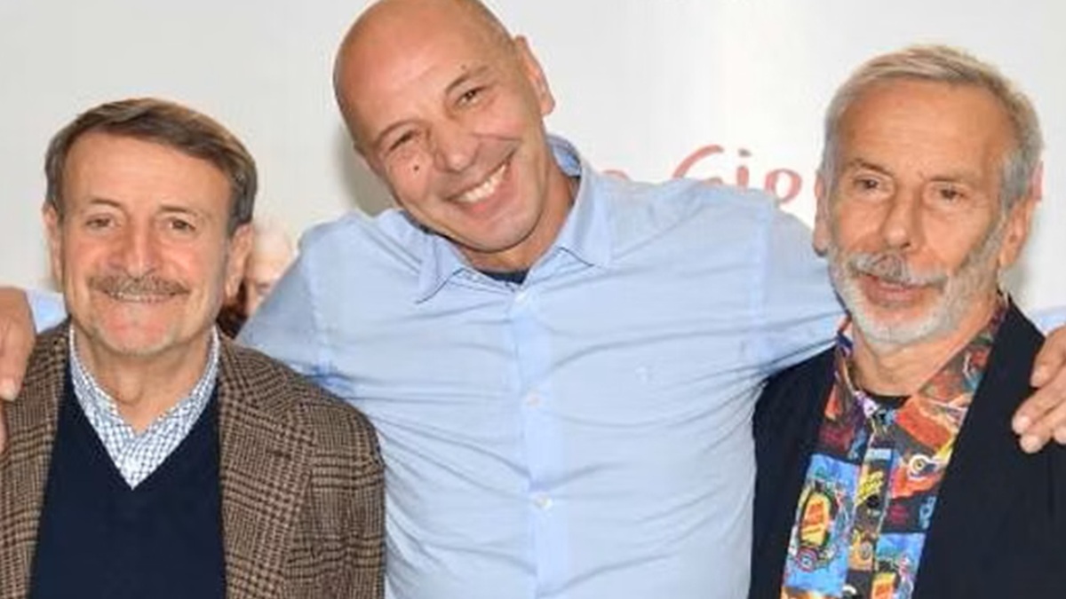 https://wips.plug.it/cips/libero.it/magazine/cms/2026/07/aldo-giovanni-giacomo-magari-un-altra-volta-prime-immagini-nuovo-film.jpg