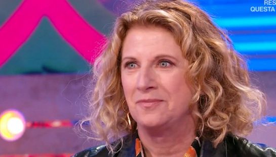 Angela Finocchiaro, confessione shock: "Io inadeguata da sempre, non mi accetto"
