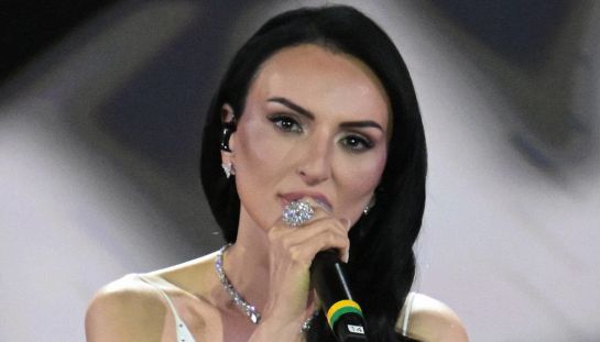 Arisa, le confessioni dopo il concerto a Lajatico