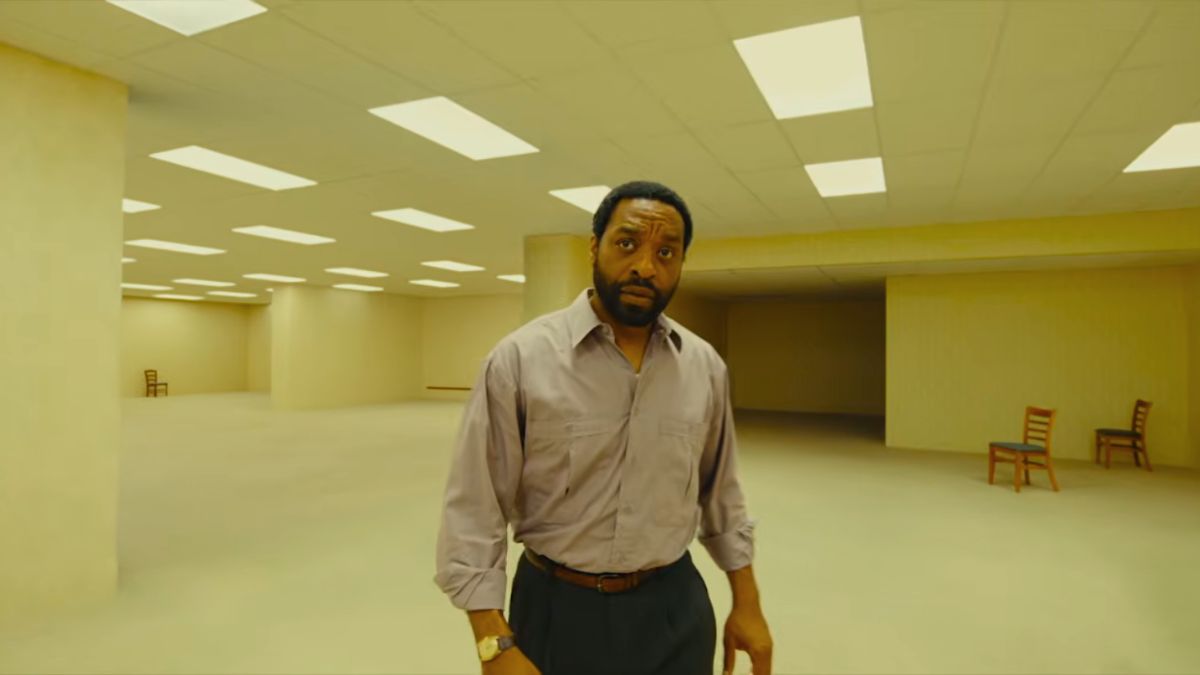 https://wips.plug.it/cips/libero.it/magazine/cms/2026/07/backrooms-torna-al-cinema-versione-estesa-quando-film-everything-must-go-edition.jpg