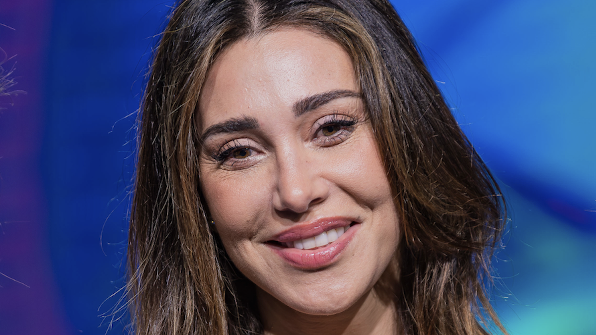https://wips.plug.it/cips/libero.it/magazine/cms/2026/07/belen_canta_social.png
