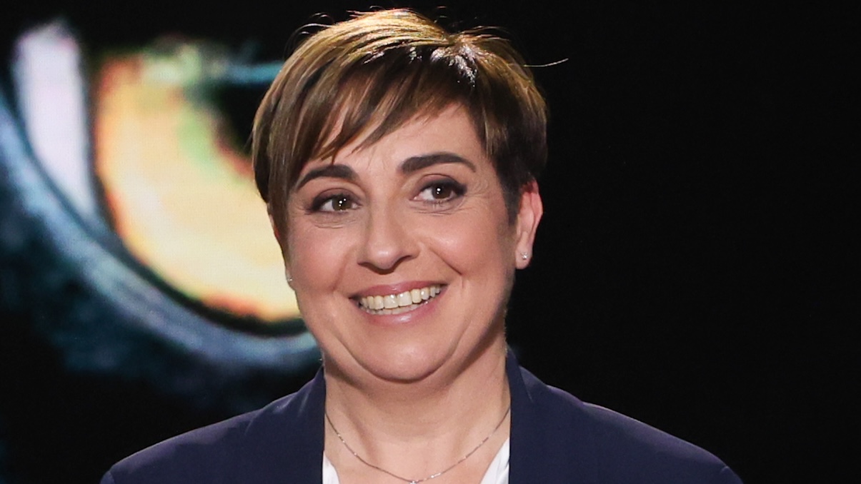 Benedetta Rossi, la cuoca di Real Time sconvolge i fan: "Diventeremo mamma e papà di due bimbe”. L'annuncio dell'adozione
