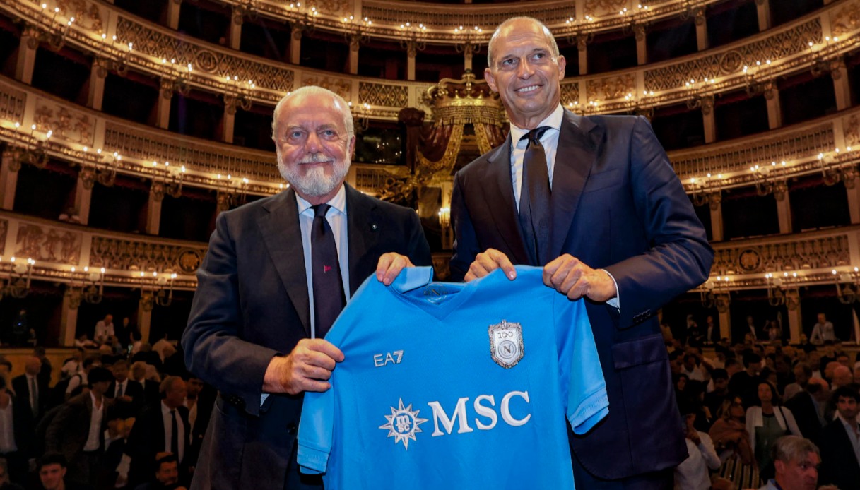https://wips.plug.it/cips/libero.it/magazine/cms/2026/07/de-laurentiis-allegri-napoli-cover-1217.jpg