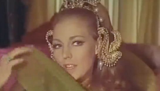 È morta Joanna Pettet, l'attrice di Casino Royale in cui interpreta la figlia di James Bond