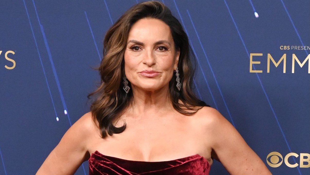 https://wips.plug.it/cips/libero.it/magazine/cms/2026/07/mariska-hargitay.jpg