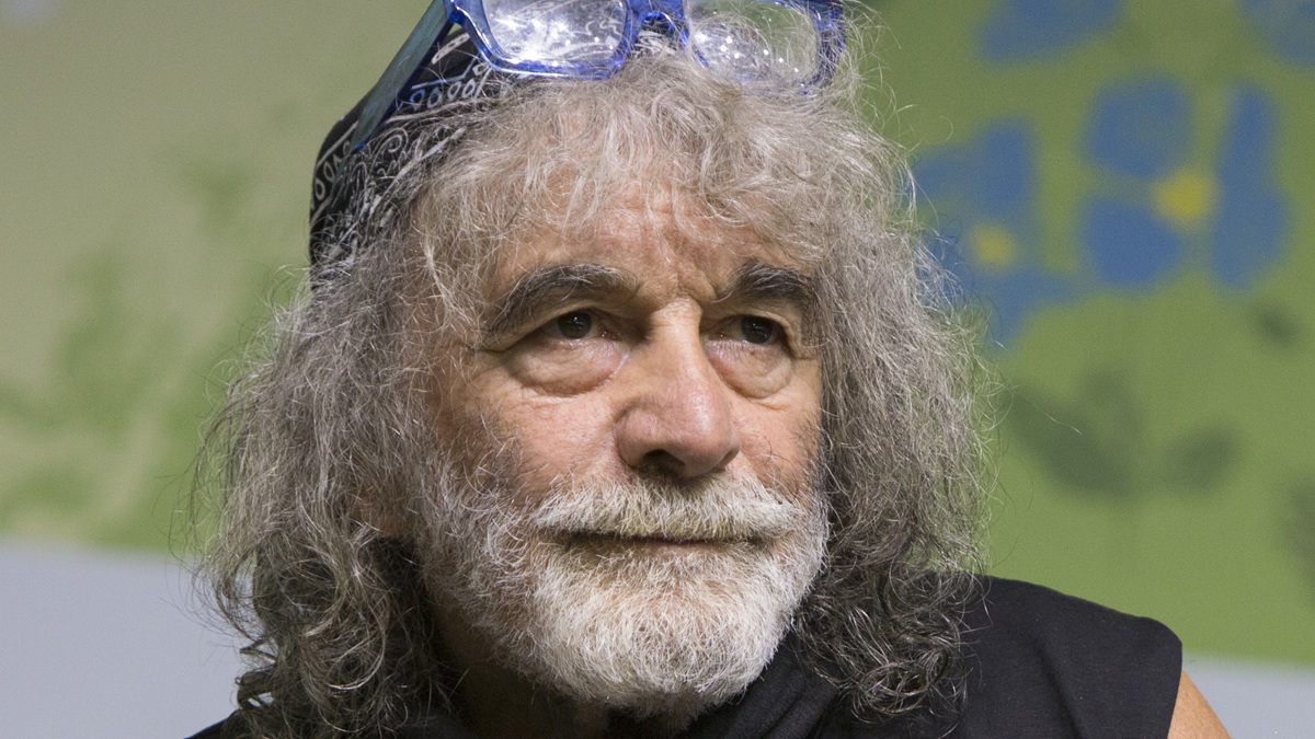https://wips.plug.it/cips/libero.it/magazine/cms/2026/07/mauro-corona-amico-morto.jpg