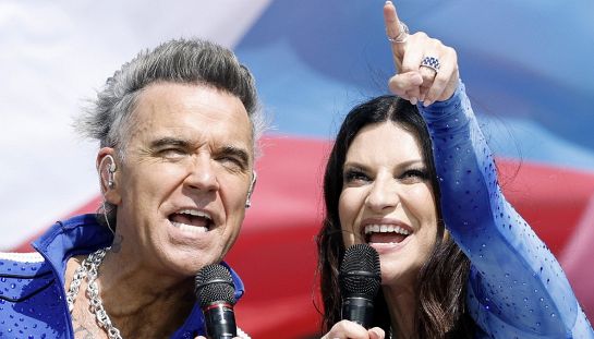 Robbie Williams e Laura Pausini