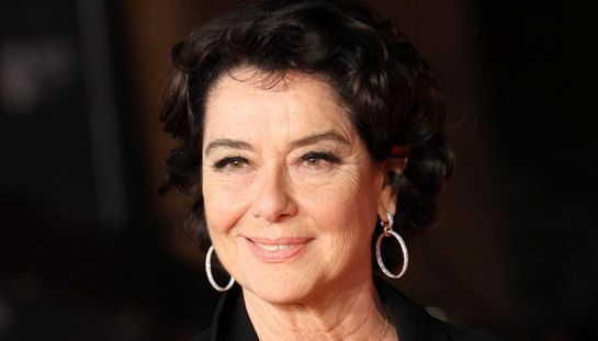 Monica Guerritore racconta la battaglia contro il tumore e la fine delle chemio