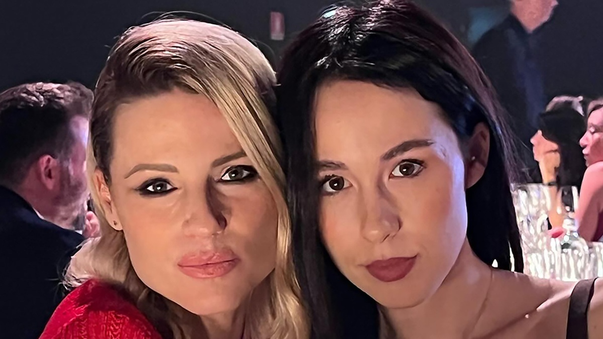 Matrimonio Aurora Ramazzotti, rebus Tomaso Trussardi: cosa farà l’ex marito di Michelle Hunziker e l’assenza dell’amico di sempre