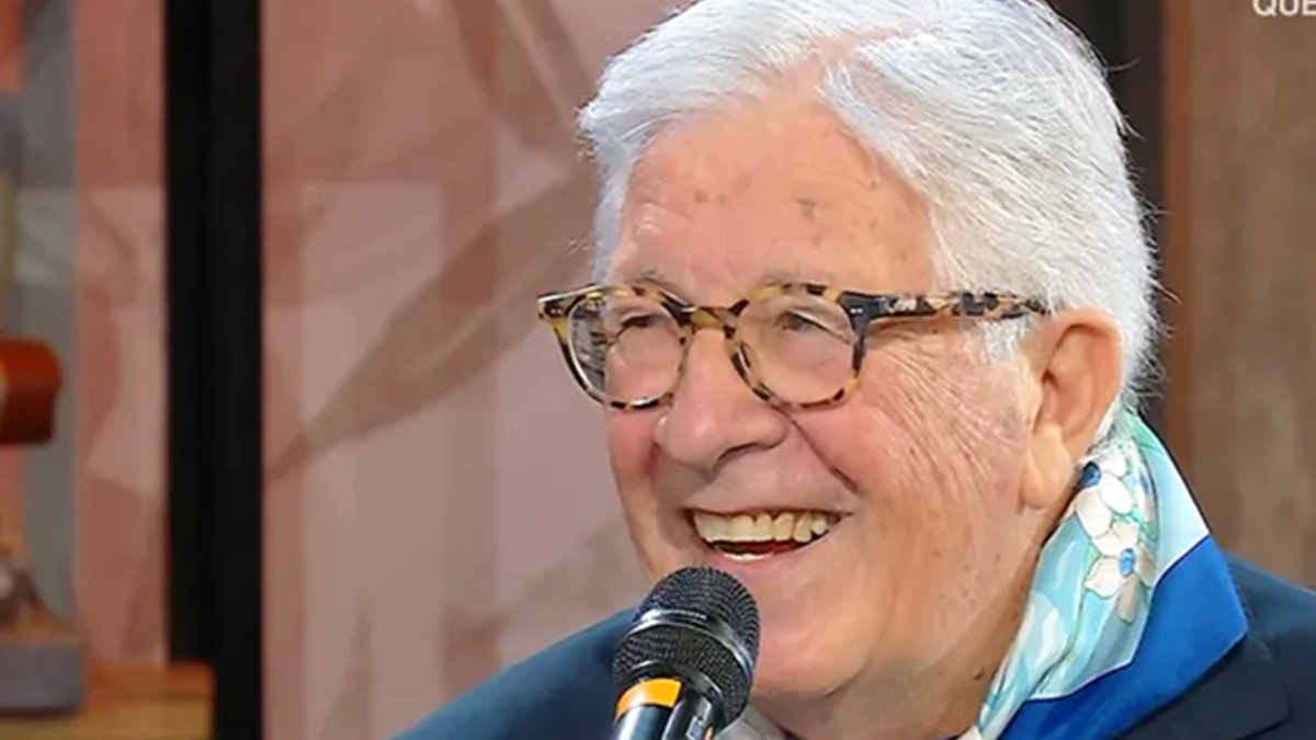 https://wips.plug.it/cips/libero.it/magazine/cms/2026/07/peppino-di-capri-1.jpg