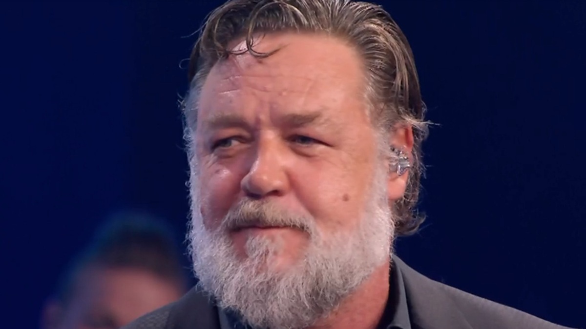 https://wips.plug.it/cips/libero.it/magazine/cms/2026/07/russell-crowe-raiplay.jpg