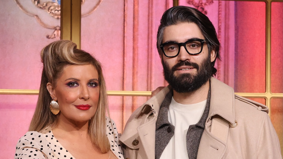 Selvaggia Lucarelli, arrestato il suo presunto cyber stalker e di altri vip: anni di attacchi online e siti per diffondere accuse