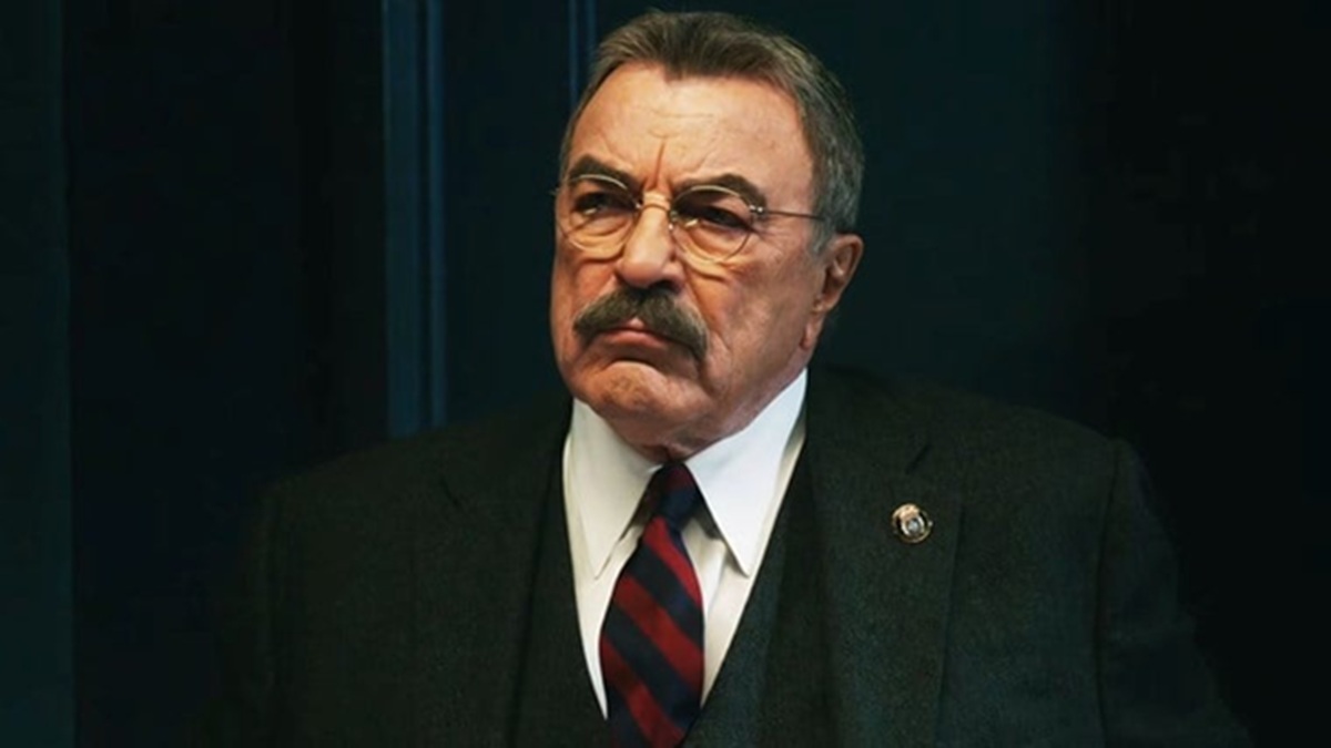 https://wips.plug.it/cips/libero.it/magazine/cms/2026/07/tom-selleck-blue-bloods.jpg