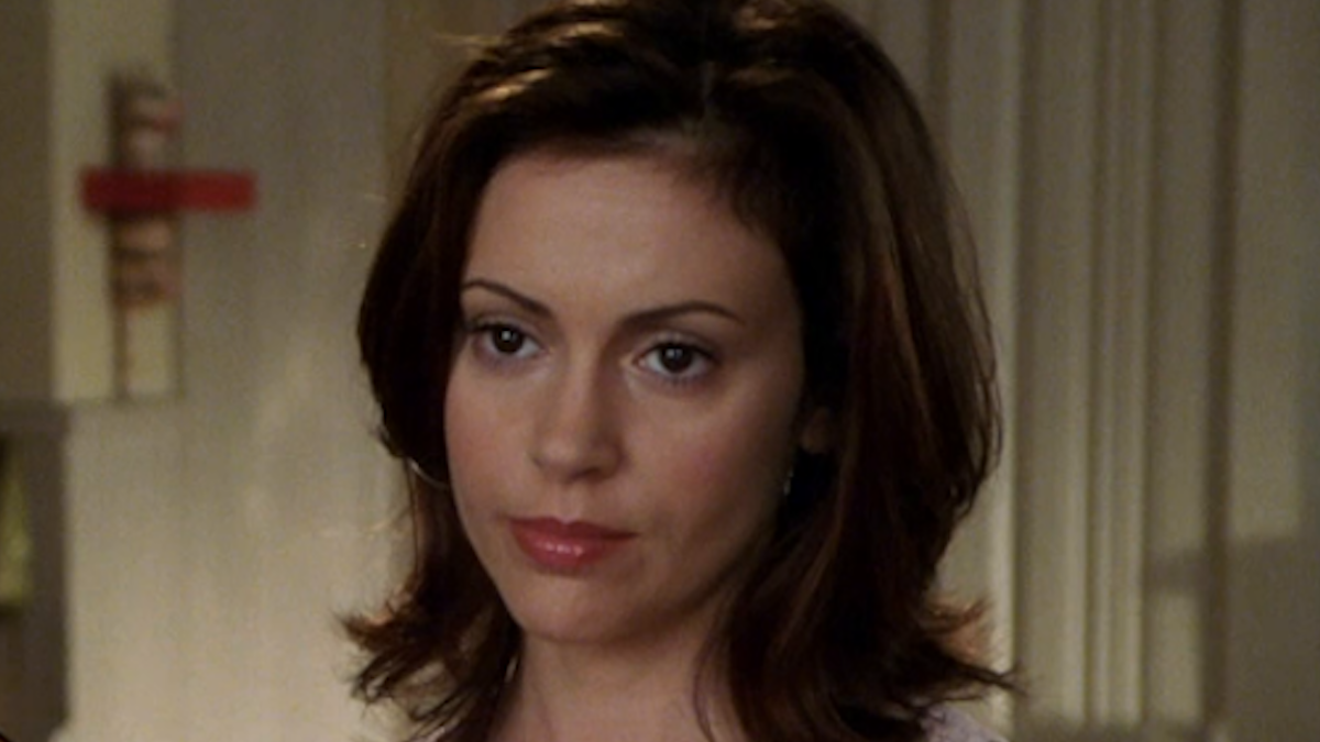 https://wips.plug.it/cips/libero.it/magazine/cms/2026/08/alyssa-milano-streghe-madre-fallita-dramma-parto-figlio-ricovero-psichiatria.png