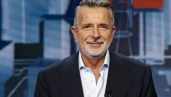 Giuseppe Brindisi conduce Carta Bianca