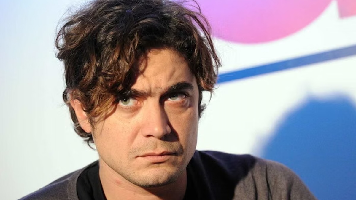 https://wips.plug.it/cips/libero.it/magazine/cms/2026/08/federico-moccia-riccardo-scamarcio-lite-tre-metri-sopra-al-cielo-film.jpg
