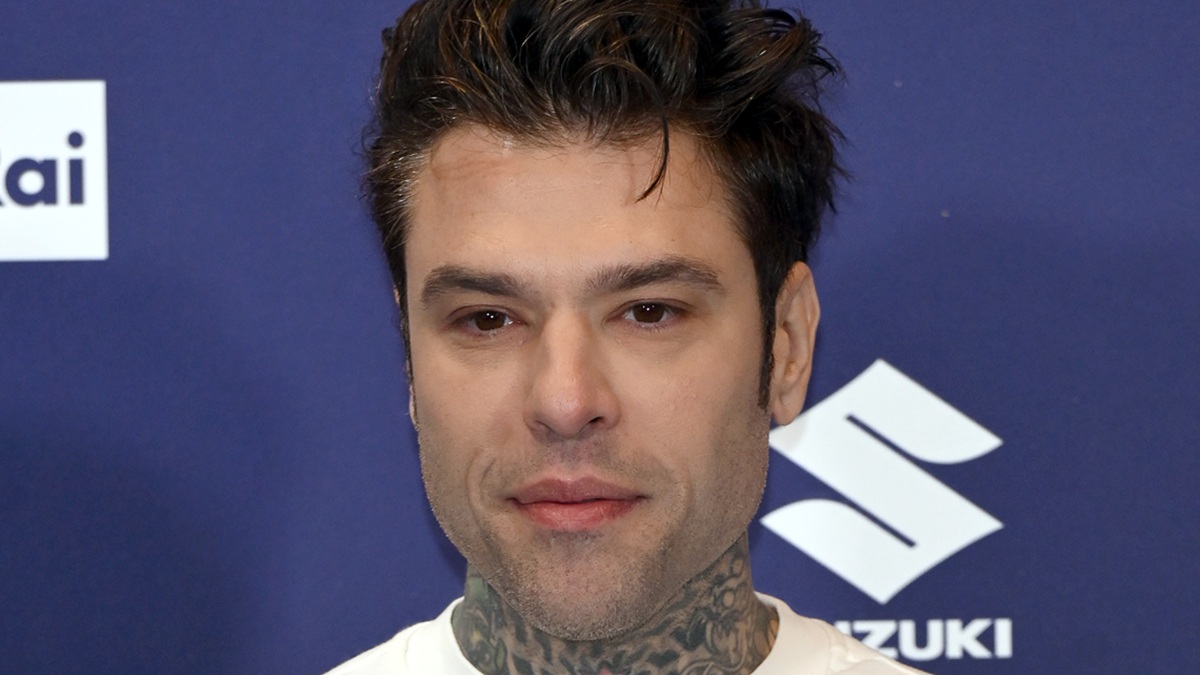 https://wips.plug.it/cips/libero.it/magazine/cms/2026/08/fedez.jpg
