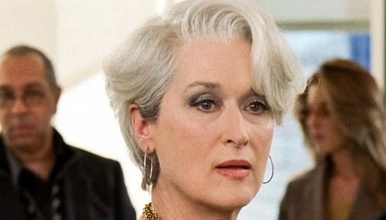 Il Diavolo Veste Prada 2, Meryl Streep mette all'asta il guardaroba di Miranda Priestly (e c'è anche il maglione ceruleo di Andy)