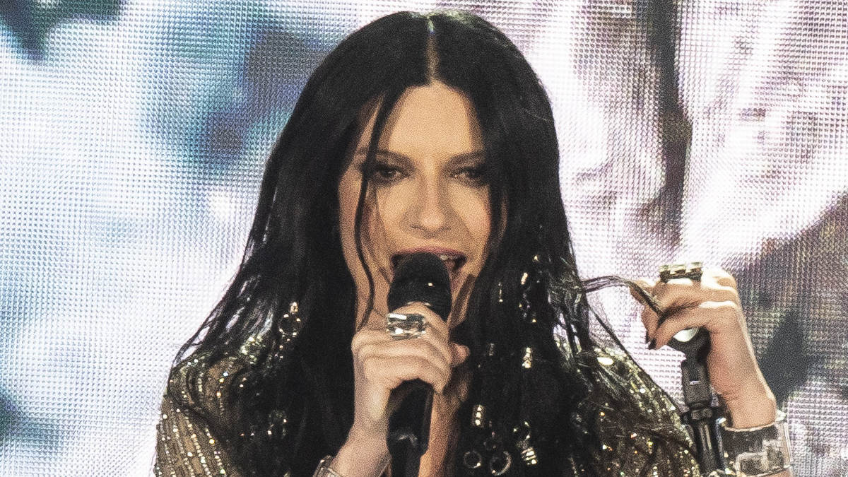 https://wips.plug.it/cips/libero.it/magazine/cms/2026/08/laura-pausini-gran-premio-di-monza.jpg