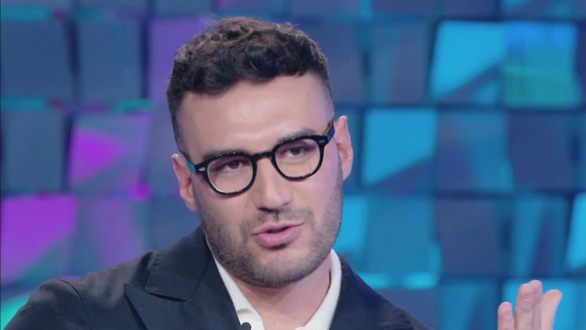 https://wips.plug.it/cips/libero.it/magazine/cms/2026/08/lorenzo-riccardi.jpg