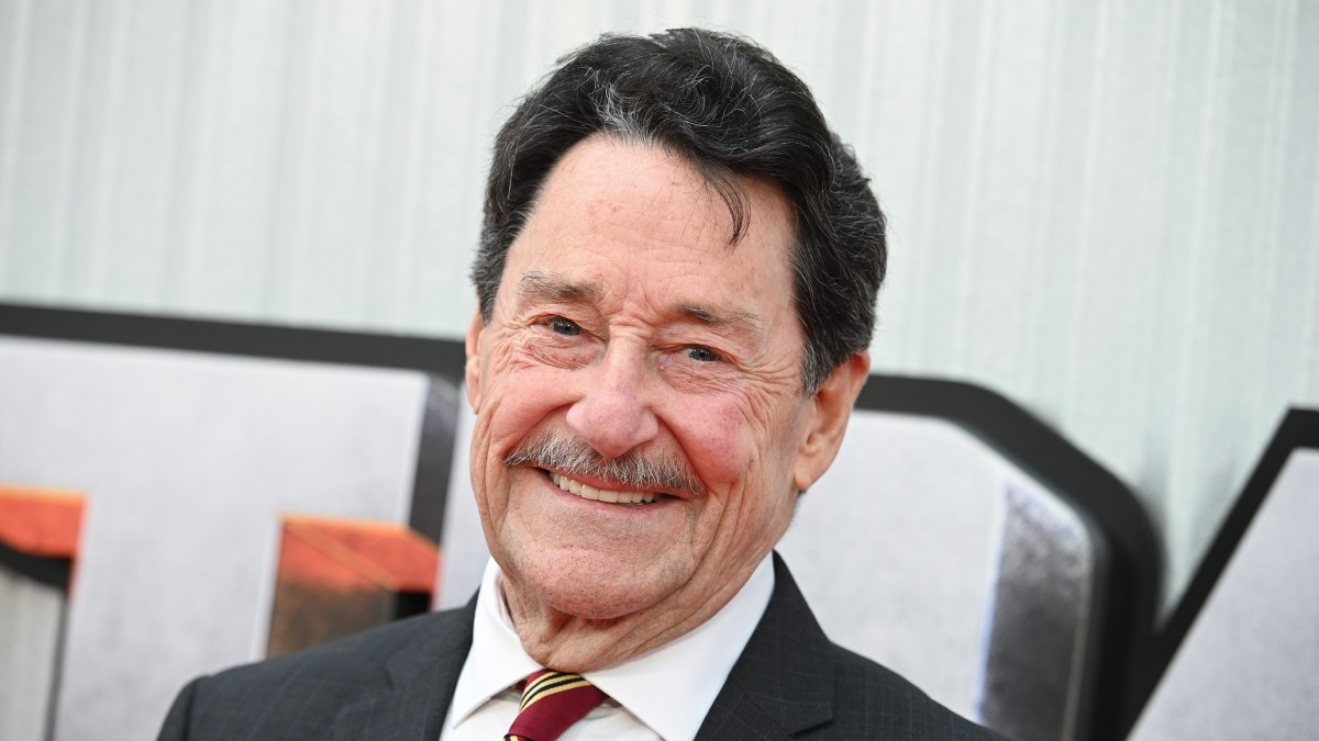 https://wips.plug.it/cips/libero.it/magazine/cms/2026/08/morto-peter-cullen-voce-optimus-prime-doppiatore-film-cause-morte.jpg