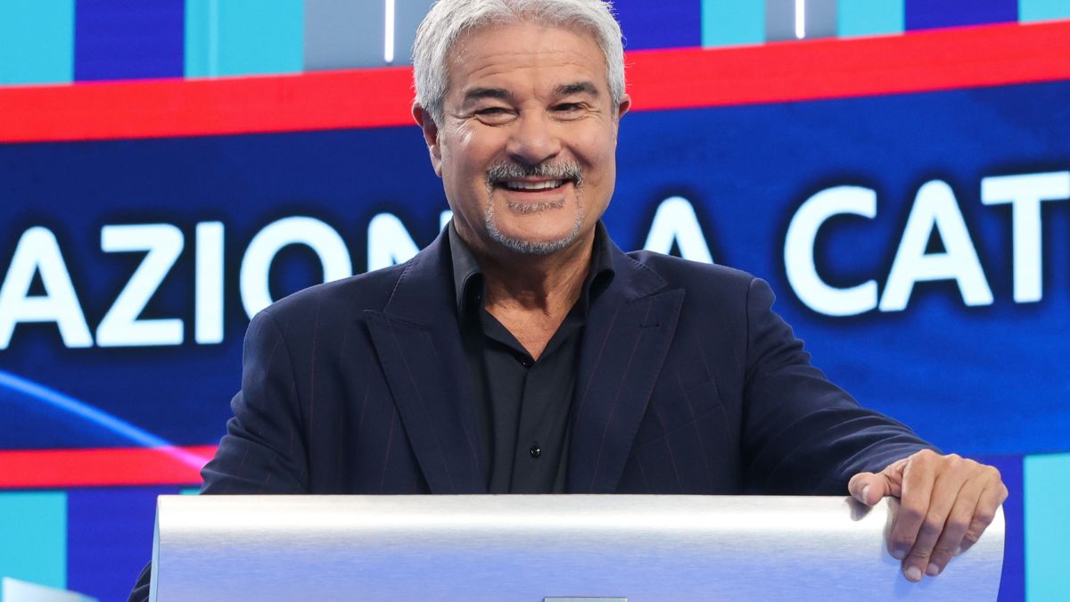 Reazione a Catena, Insegno prova a fermare la crisi di coppia: "Non è successo niente". Niente vittoria, ma i campioni conquistano i social